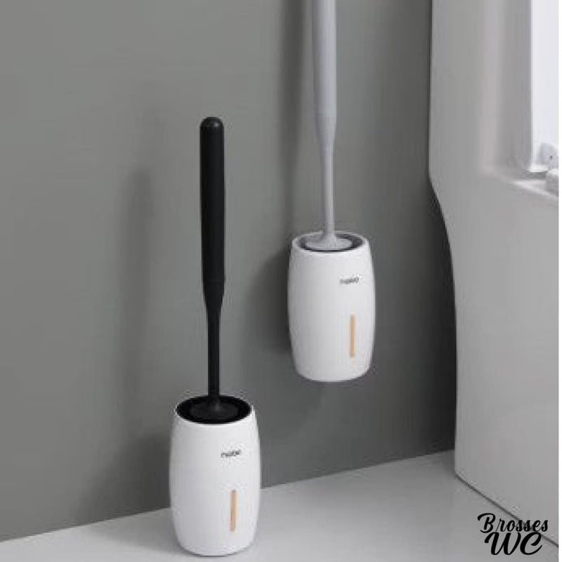 Brosse en plastique pour wc