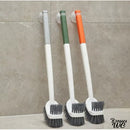 Brosse wc incurvee