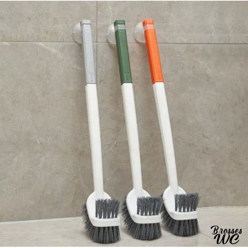 Brosse wc incurvee